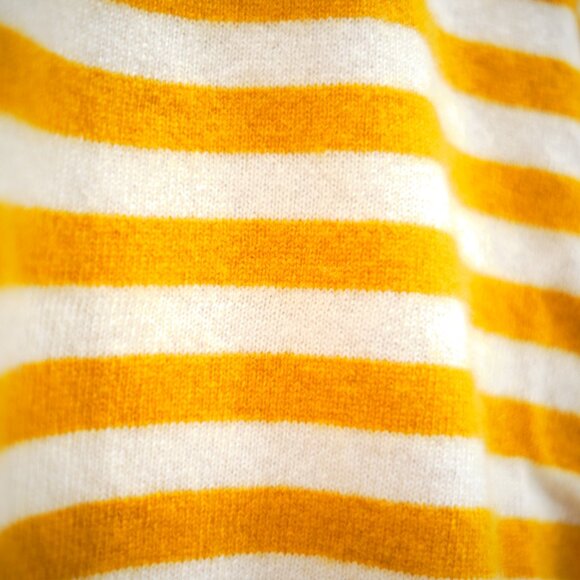 BRODIE CASHMERE Striped Mustard-Cream Turtleneck 100% Cashmere Sweater - Picture 5 of 8